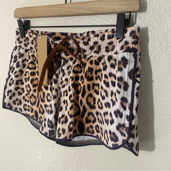 Niyama Sol NWT Yoga Workout Drawstring Sport Shorts Cheetah Animal Print XS - Picture 4 of 7